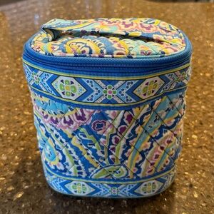 Vera Bradley Capri Blue quilted Cool Keeper insulated lunch bag